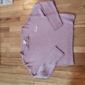 Babe sweater